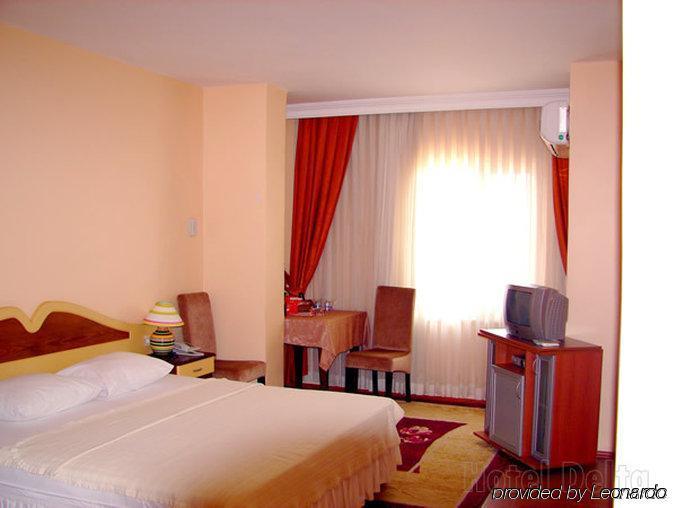 Hotel Delta Yss Gebze Rum bild